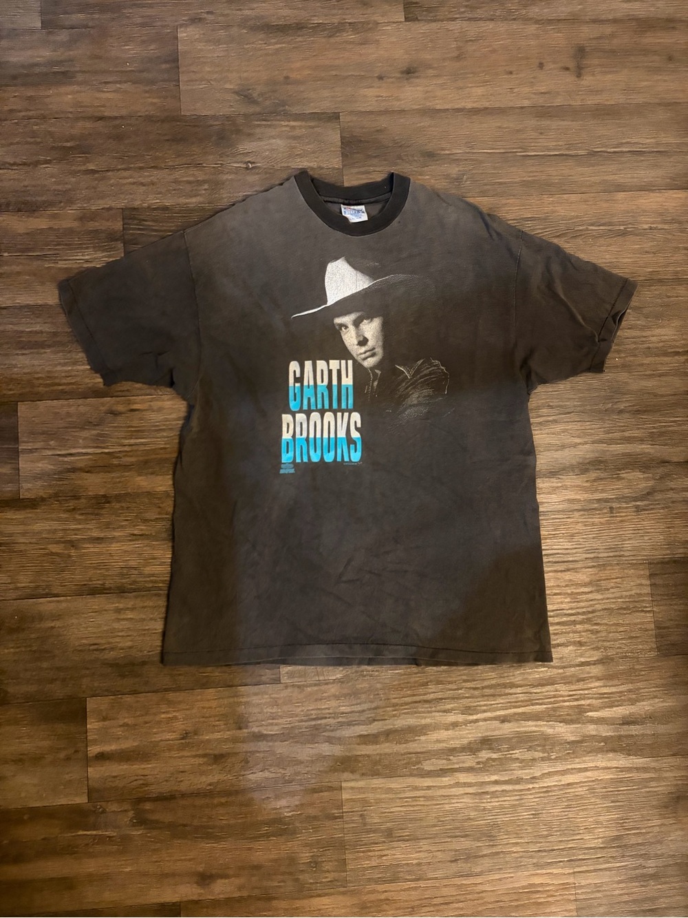 Garth Brooks 1992 Country Music Tour  Black Tee Beefy Hanes XL  Cotton T-Shirt